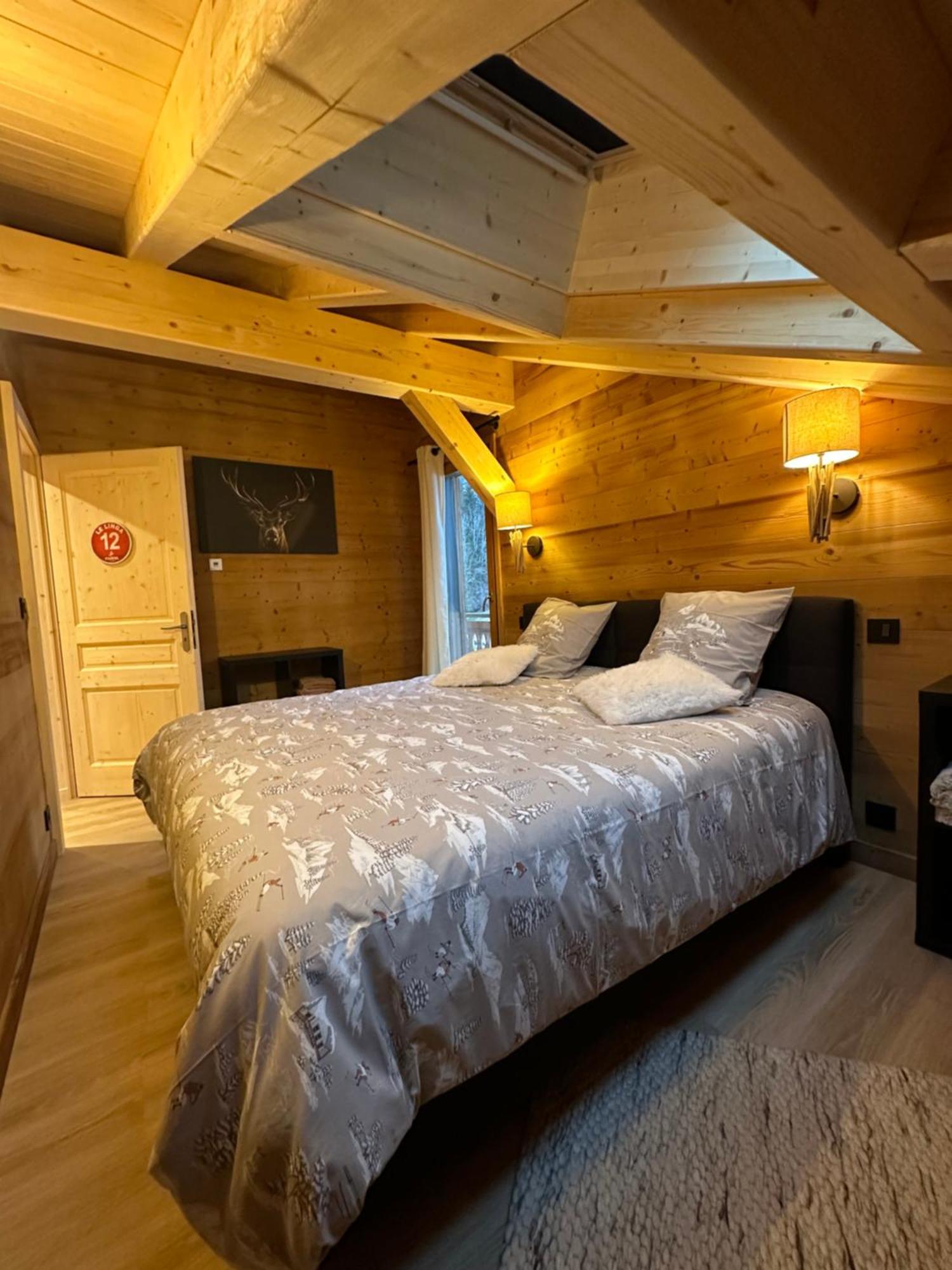 La Rose Des Neiges A Châtel Esterno foto