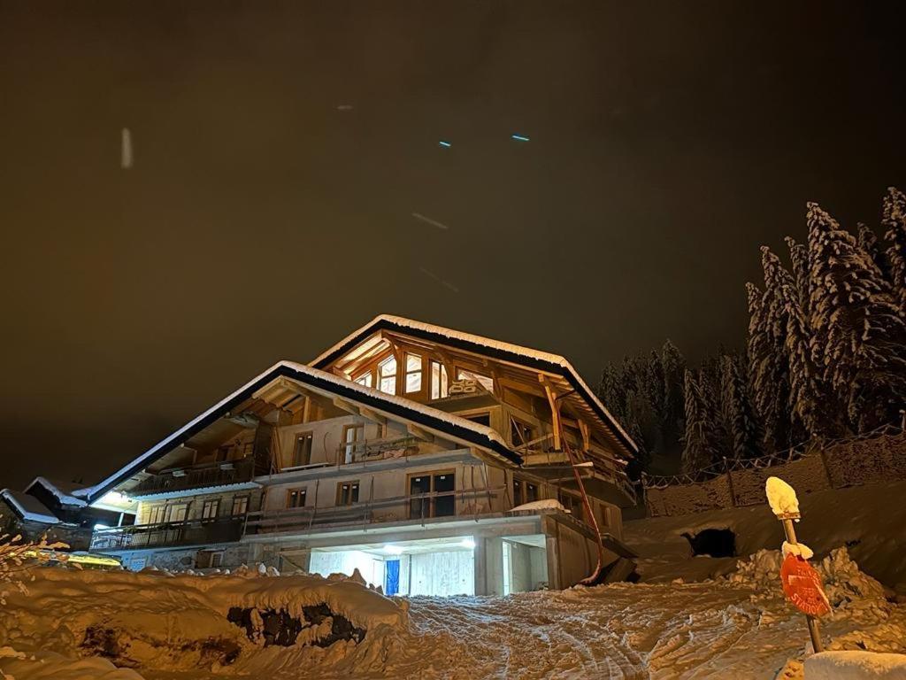 La Rose Des Neiges A Châtel Esterno foto